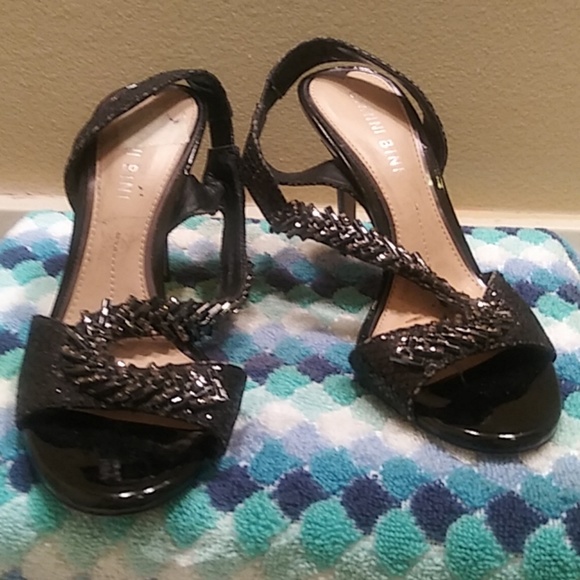 Shoes - Picture 1 of 2